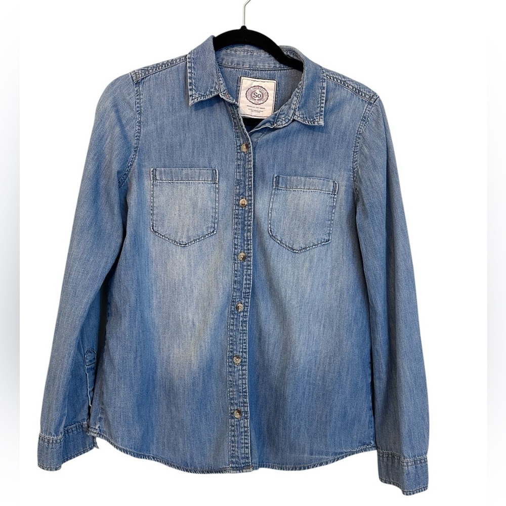 SO Super Soft Classic Chambray Denim Button-Up Shirt M